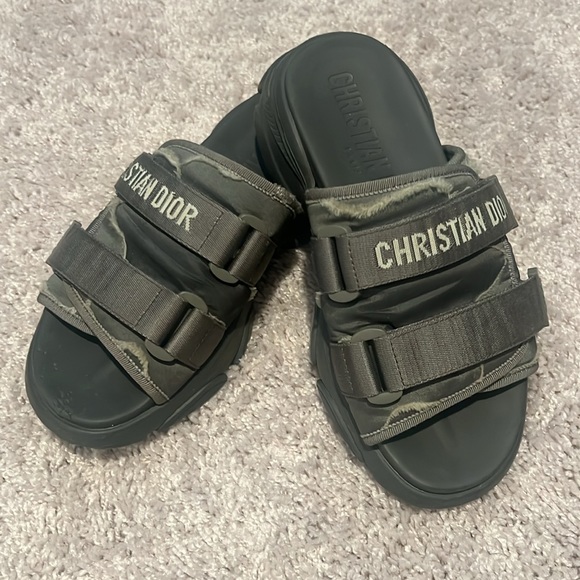 Christian Dior D- wander slide - Picture 2 of 5
